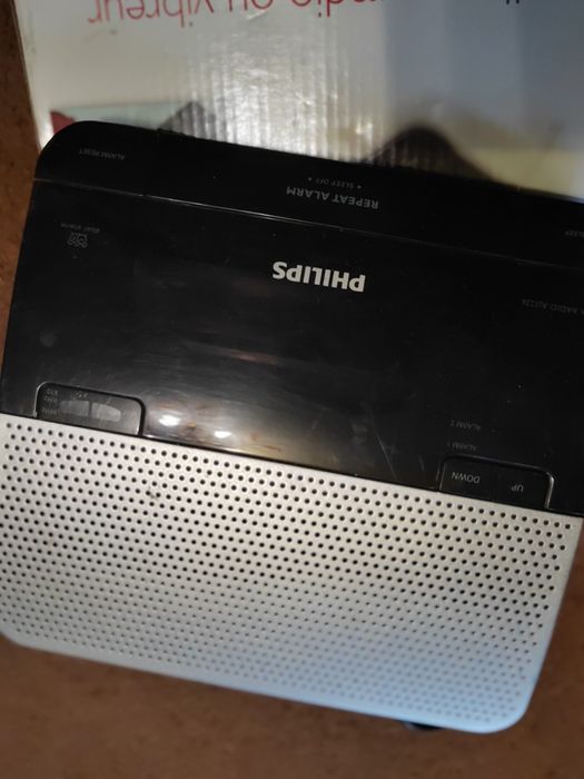 часы philips прикроватные