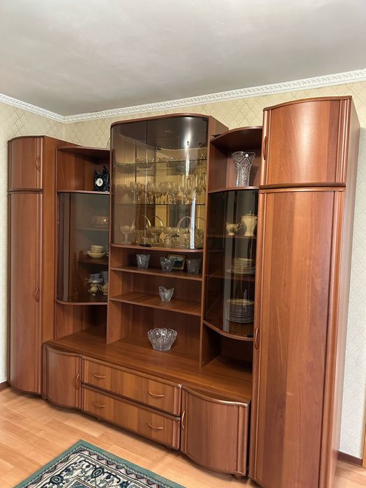 Продам шифонер очень в хорошем лучшем состоянии, производство Россия