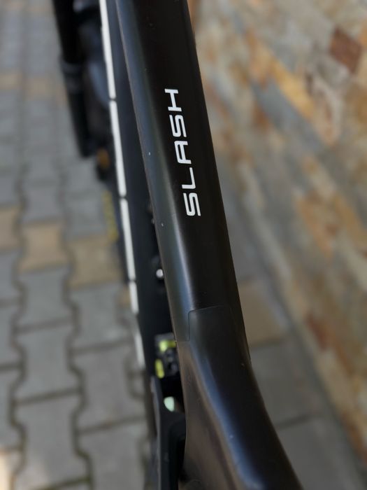 2021 Trek Slash 9.7 Carbon XL 29"