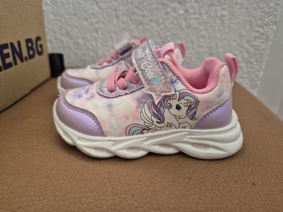 Детски маратонки розов еднорог