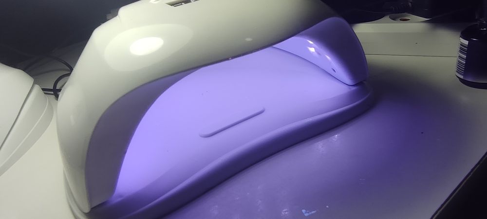 Лампа для маникюра