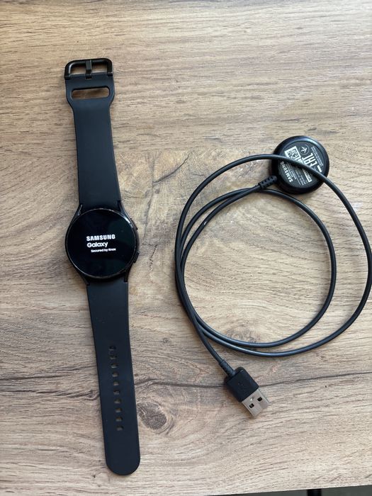Galaxy watch 4 смарт час