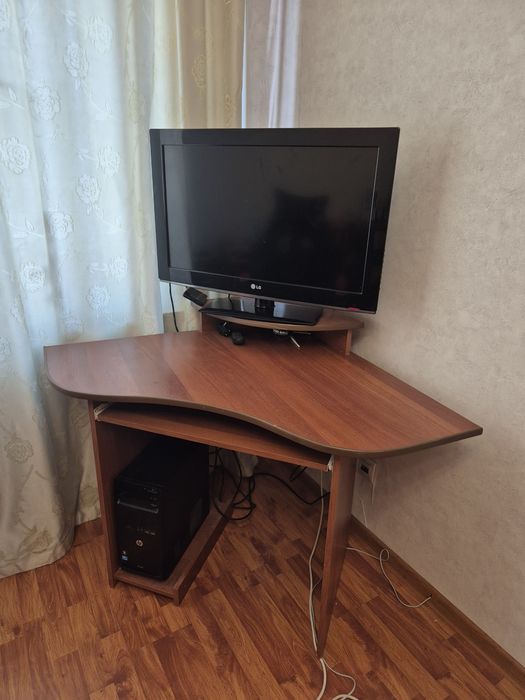 Компьютерный стол Угловой