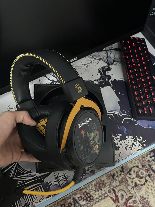 Наушники Renegace MR595