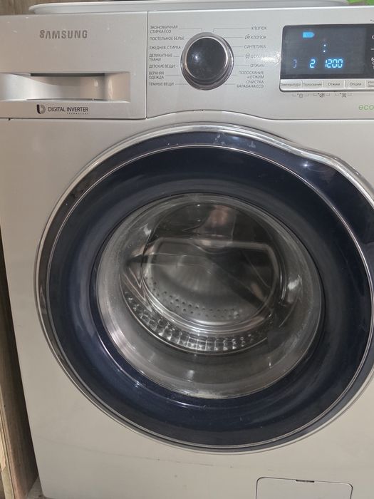 Продам стиральную машину