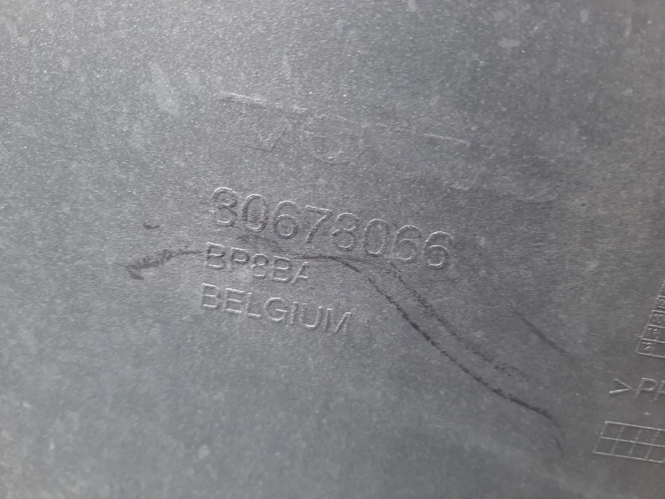 bara spate volvo v50 30678066