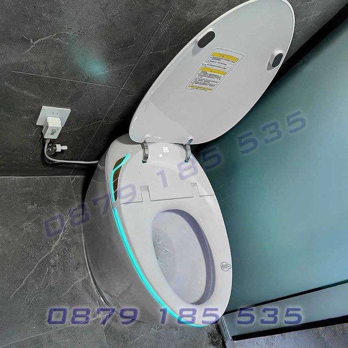 Луксозна бяла SMART тоалетна автоматични функции баня моноблок