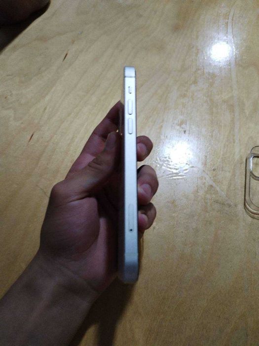 Iphone 12 64gb ideal