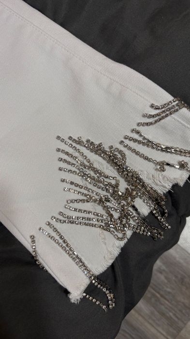 Дънки с камъчета