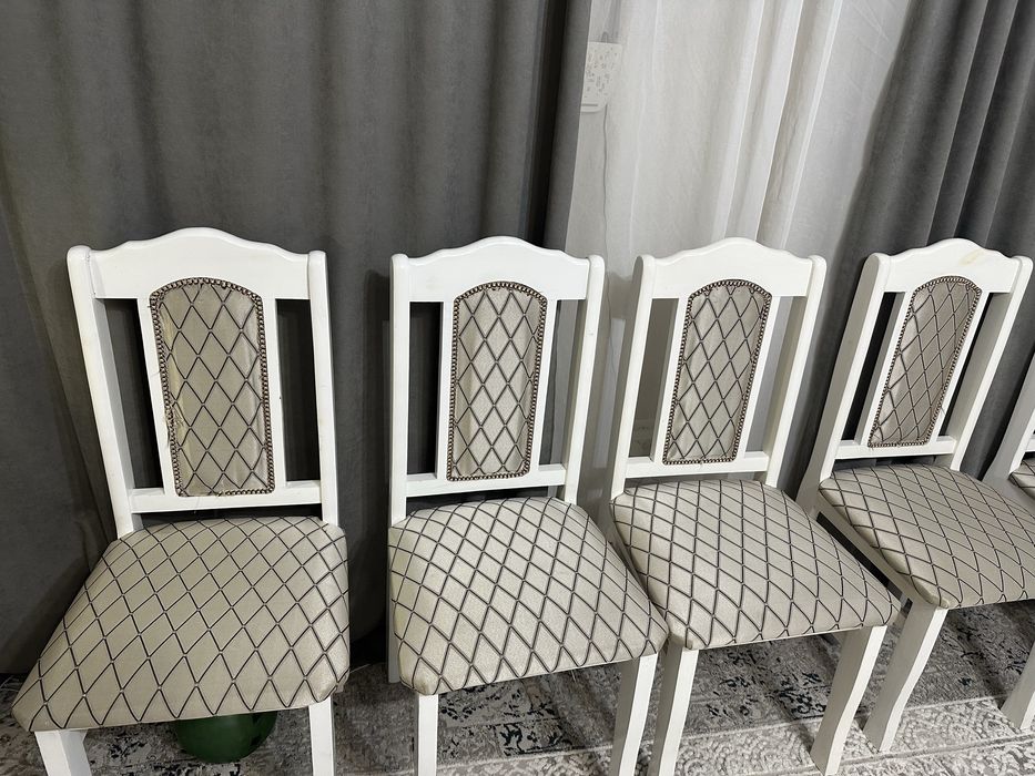 Продам стол со стульями