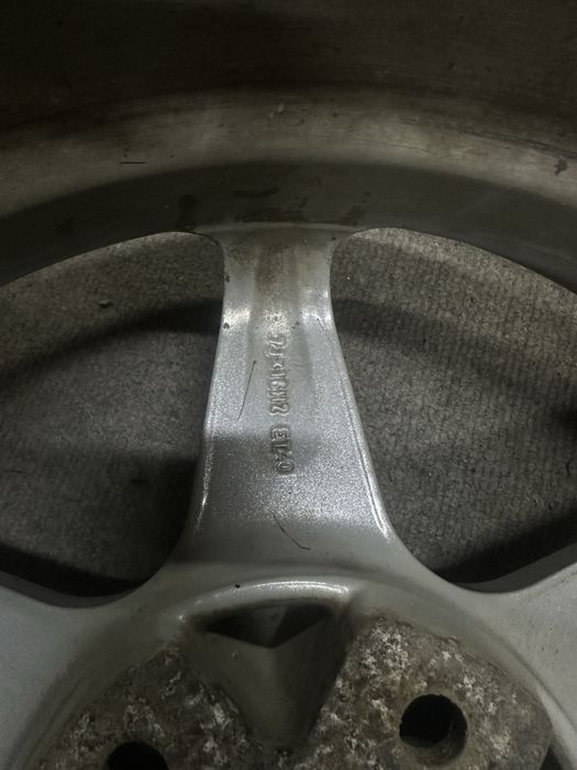 Продам стильные литые диски 5×108!