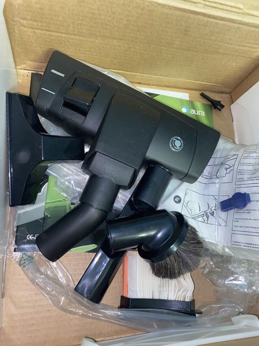 Продается пылесос Aura Roboclean