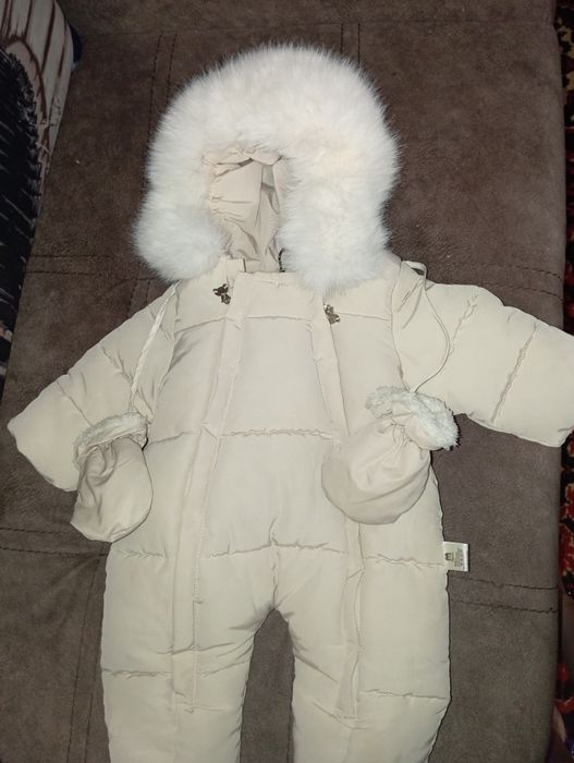 Продам детский зимний комбинезон