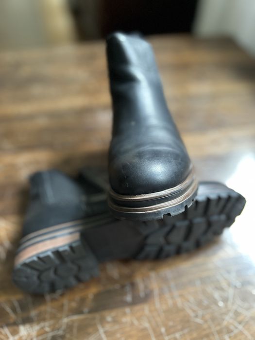 Chelsea boots din piele