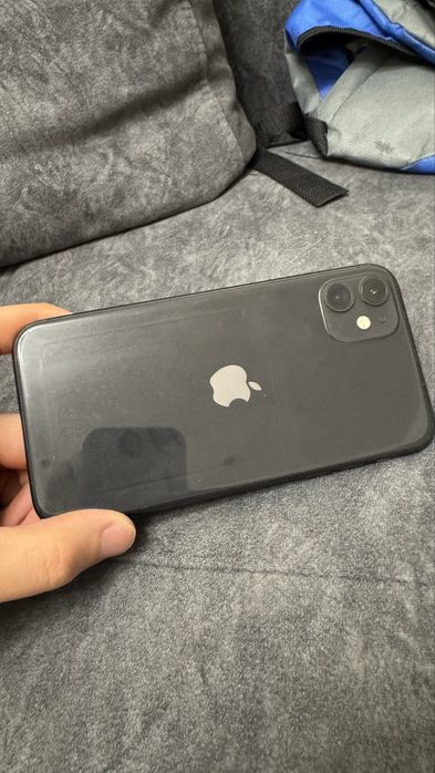 IPhone 11 / 128 гб