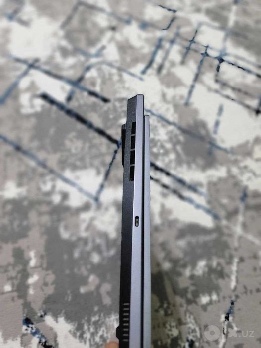 Lenovo Legion 5 RTX 4060 / i7-13650HX / 24GB / 1TB SSD
