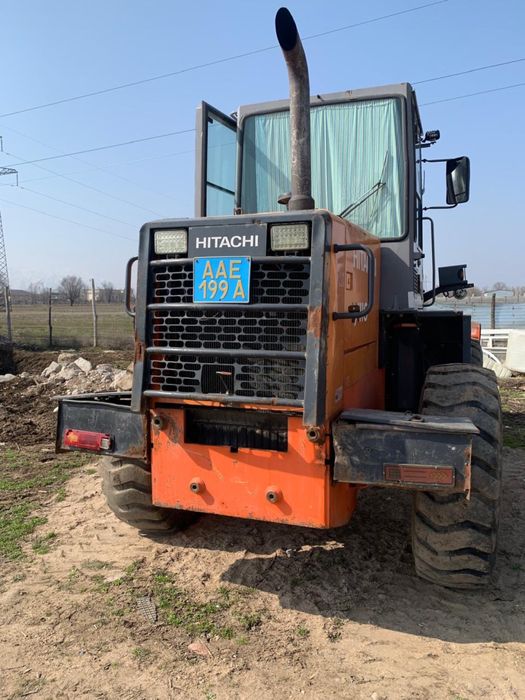Продам погрузчик  Hitachi 110-7