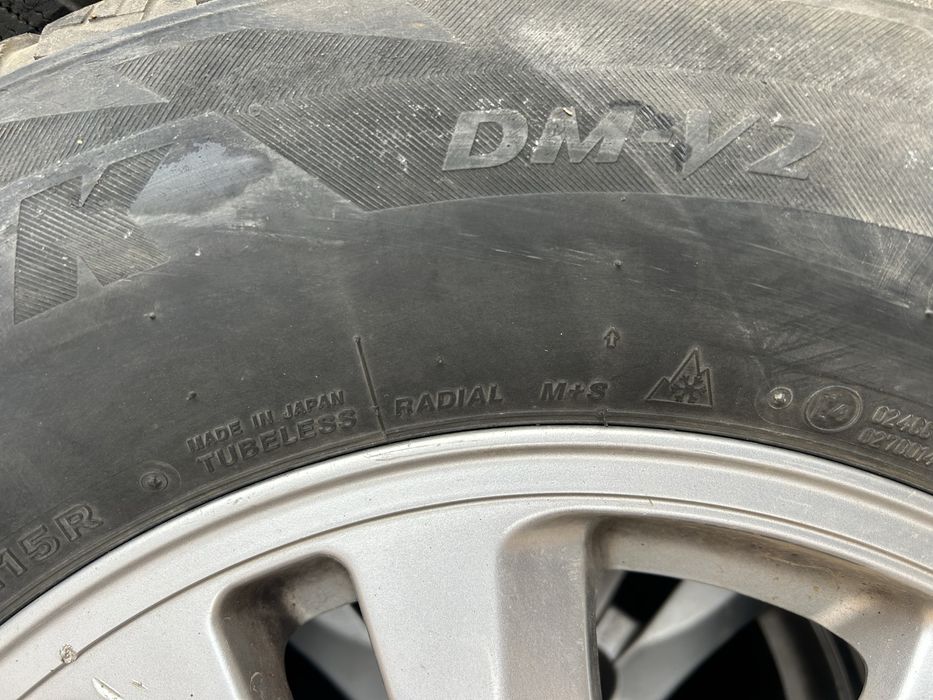 Продам шины комплект дискам 275/65/17