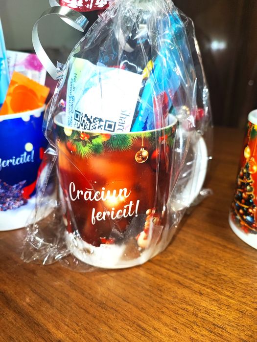 Pachet CADOU Crăciun iarnă Cană cu mesaj cu dulciuri Surpriză pe