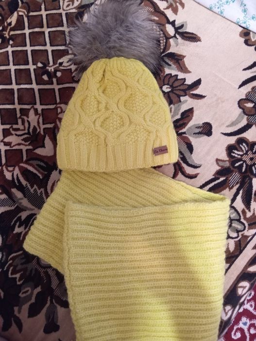 Продам шапку со снудом