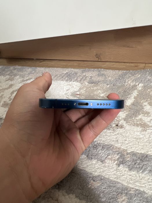 iPhone 12 обычный
