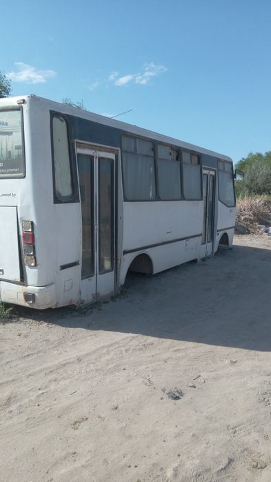 Автобус кузови сотлади