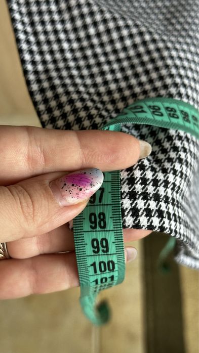 Blugi cu carouri gri