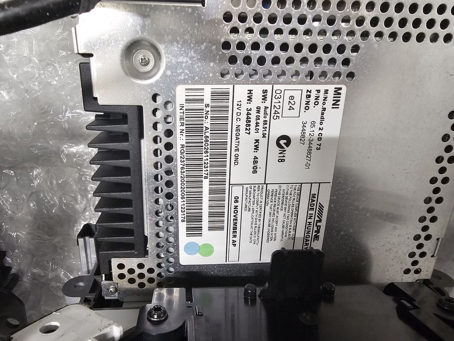 Волан, радио и километраж за Mini Cooper R56