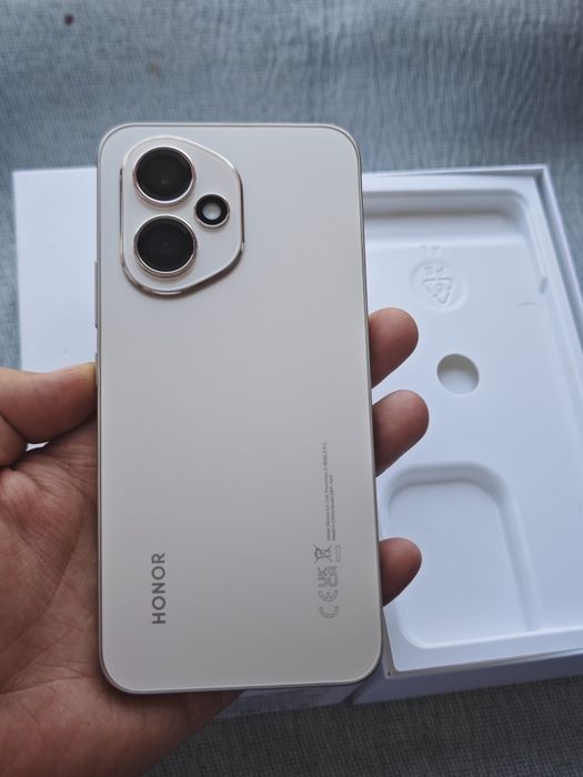 Honor 400 256Gb 5G идеальный
