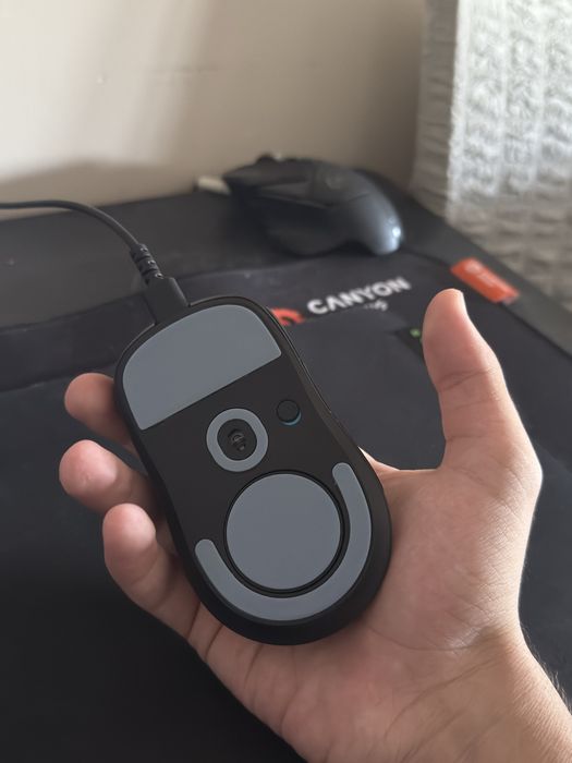 Logitech g pro x superlight 2