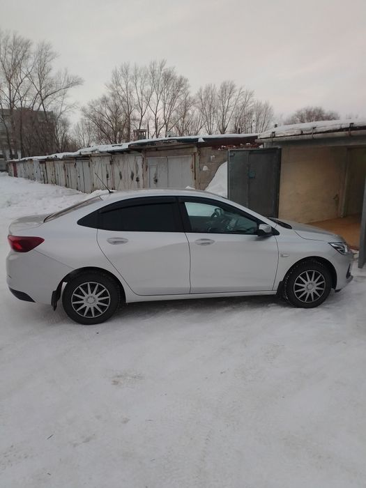 Шевроле Onix 2023г.