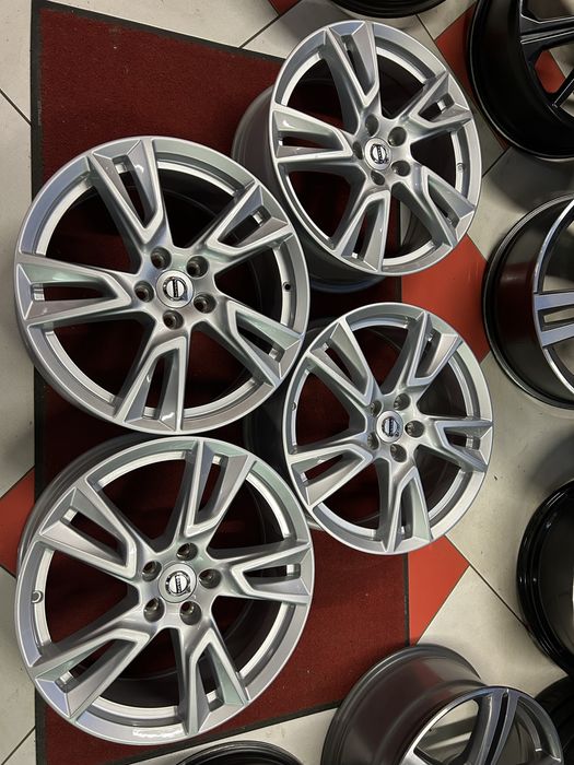 18 цола 5х108 Volvo  S60, V40, V50, V60, V70, XC40, XC60, XC70 Оригина