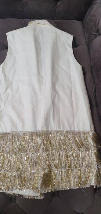 Trenci ,vesta Valentino redus!