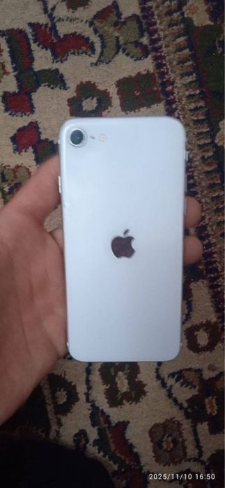 Iphone se 126gb 100% alishgan xolat yaxshi