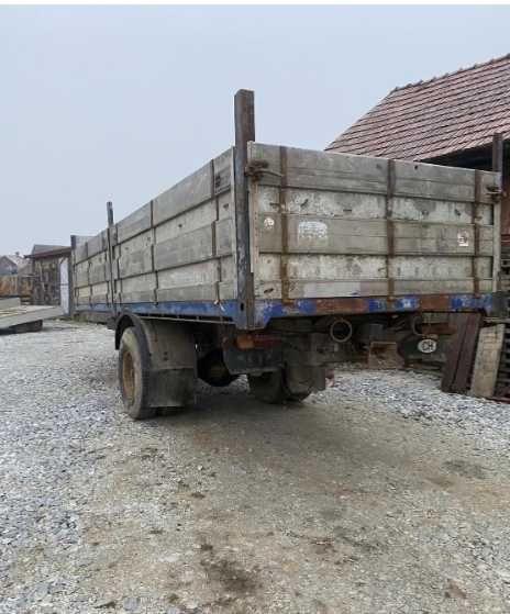Remorca de transportat baloti 15 tone, 7 m x 2.30 m