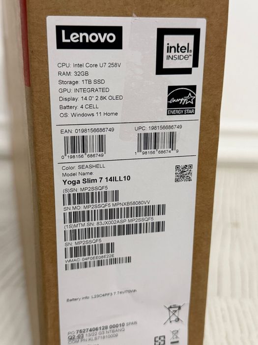 Lenovo Yoga Slim 7 / Procesor Ultra 7 258V / 32 RAM / 1 TB - NOU