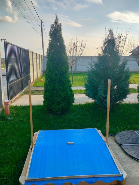 Evenimente in aer liber, curte spatioasa, aranjament mese, Tobogan gonflabil.
La Gradina Verde ai parte de cea mai tare petrecere.
Te asteptam cu