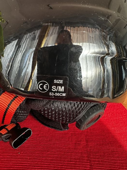 Ски/сноуборд каска STUF 53-56