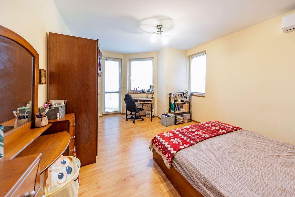 Продава се Тристаен апартамент в Плевен, Широк център - 100 кв.м за 842 €/кв.м - Снимка #6