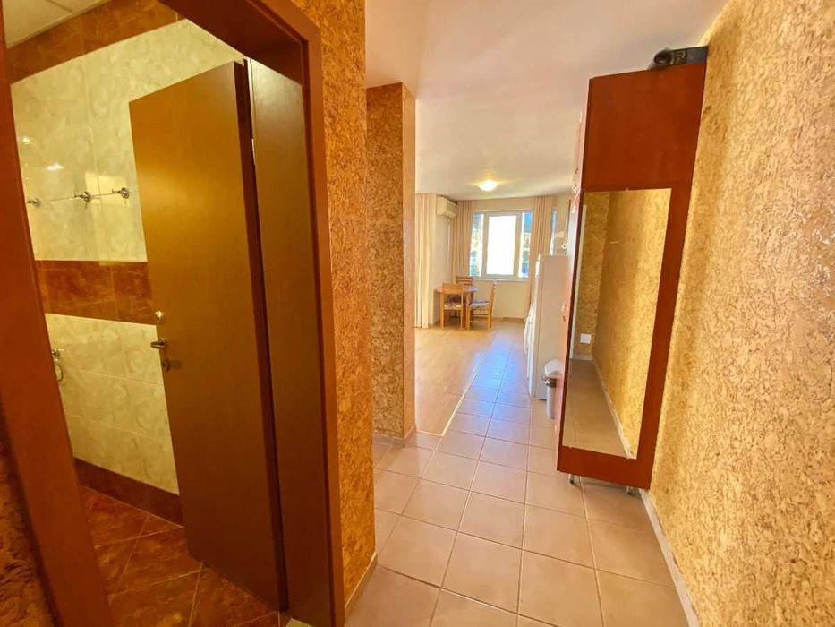 Продава се Двустаен апартамент в к.к. Елените - 82 кв.м за 560 €/кв.м - Снимка #7