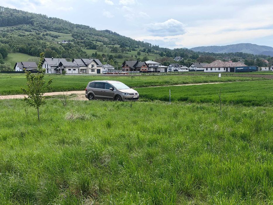 Vand teren in Vicov Bivolarie