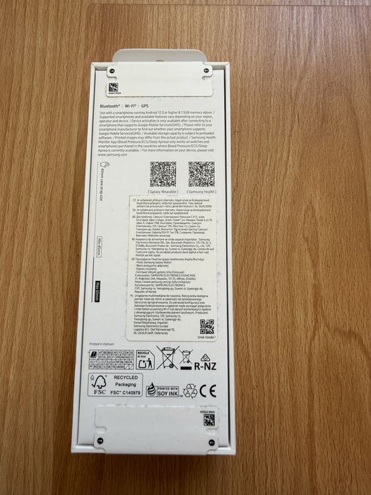 Samsung Galaxy Watch8 40mm Silver Bluetooth – нов, запечатан