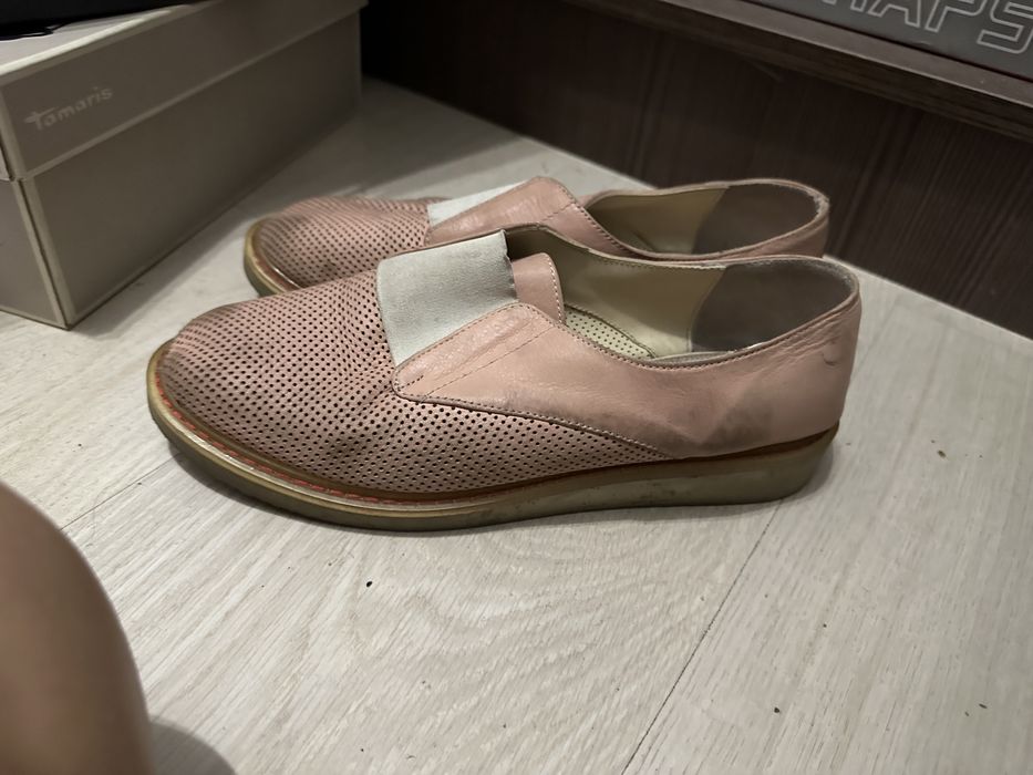 Продам обувь. Туфли. Балетка. Ботинка.