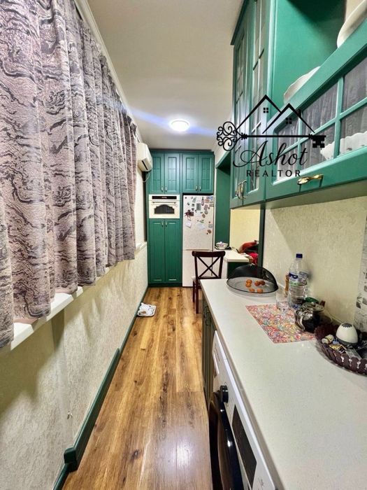 2в3/1/4 Ташсельмаш 54м2