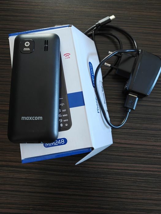 Telefon clasic Maxcom MM248 NOU, nefolosit Dual SIM