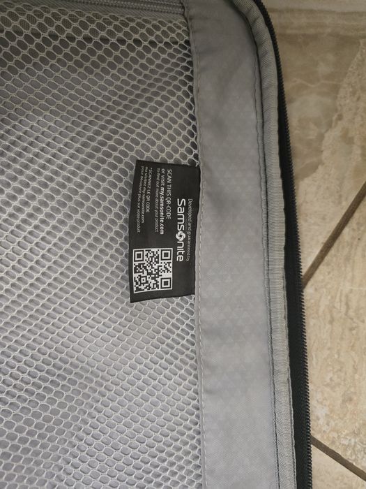 Samsonite куфар.