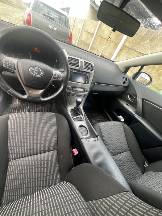 Vand Toyota Avensis