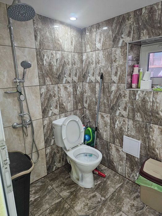 Имот (КъщА) двор