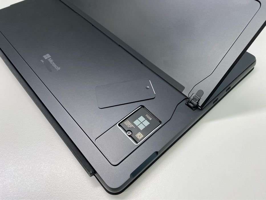Microsoft Surface Pro 11 Elite 16/512 OLED