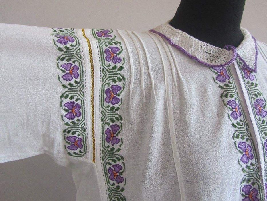 Camasa tradițională, ie